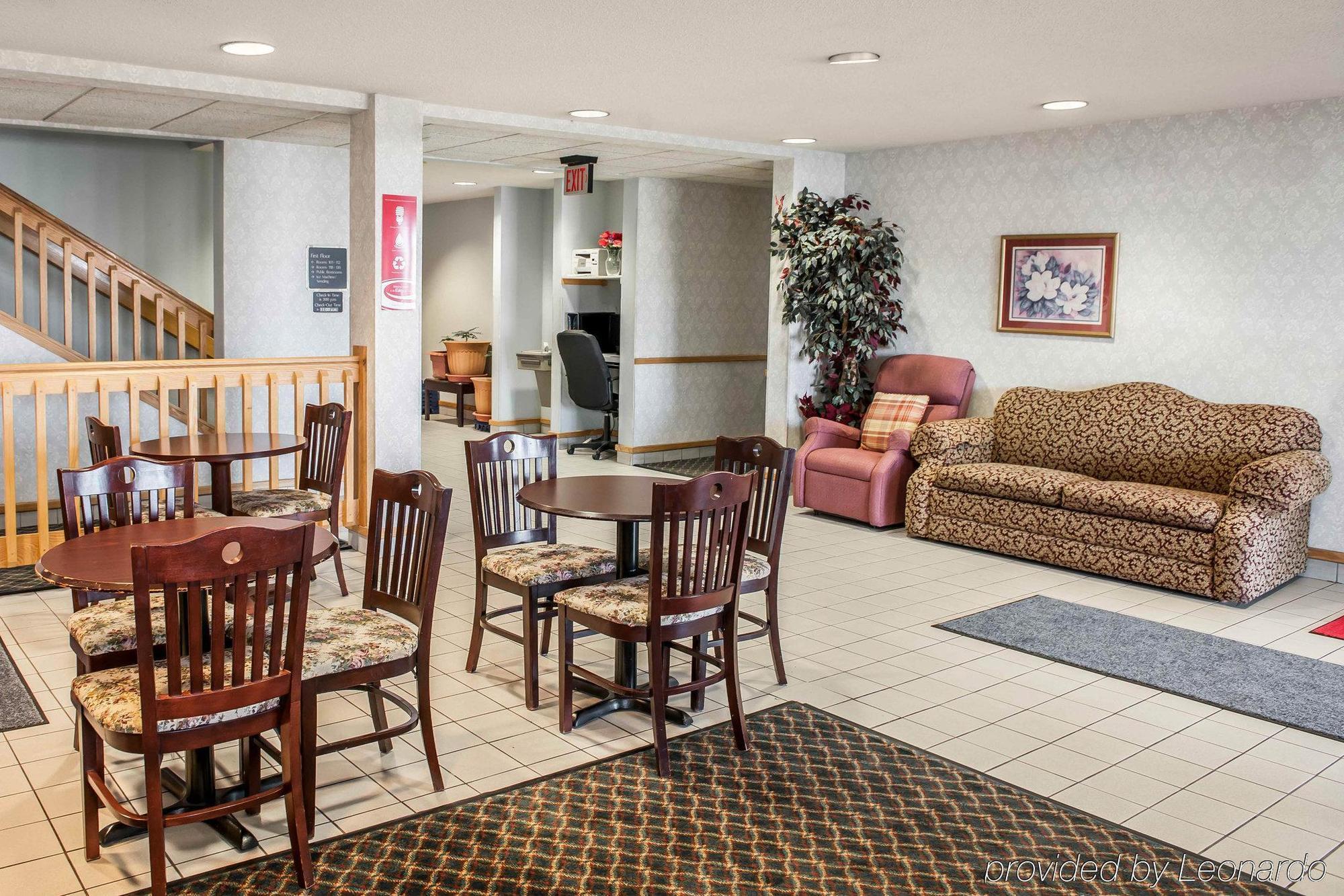Econo Lodge West Lafayette Exterior photo